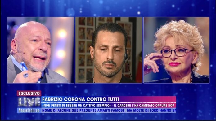 Fabrizio Corona super ospite nella prima puntata del programma televisivo condotto da Barbara D'Urso, Live Non è la D'Urso